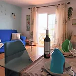 Marisco, Céntrico Con Terraza Playa Blanca (Lanzarote)